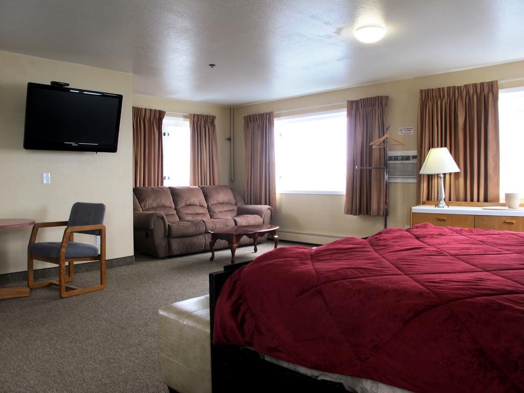 King Suite with Spa Bath